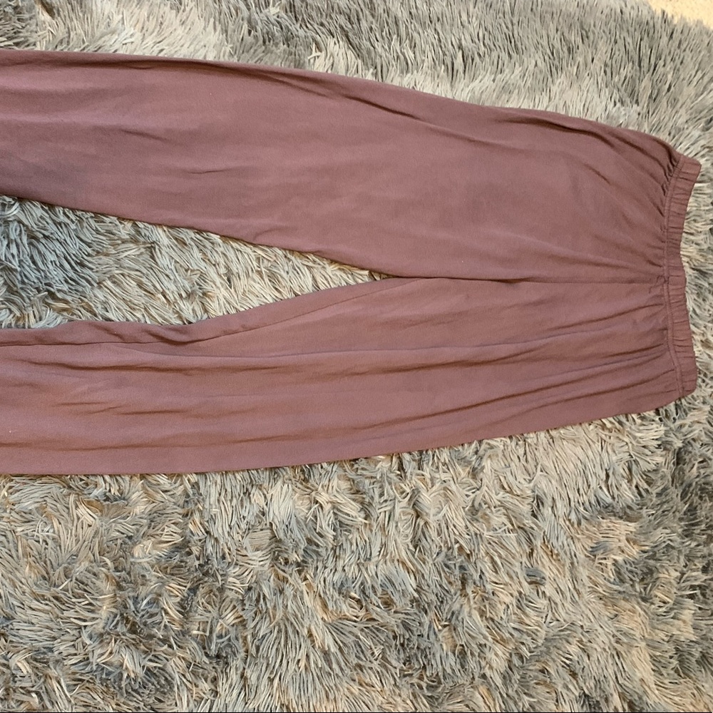 Mauve Stretch Leggings